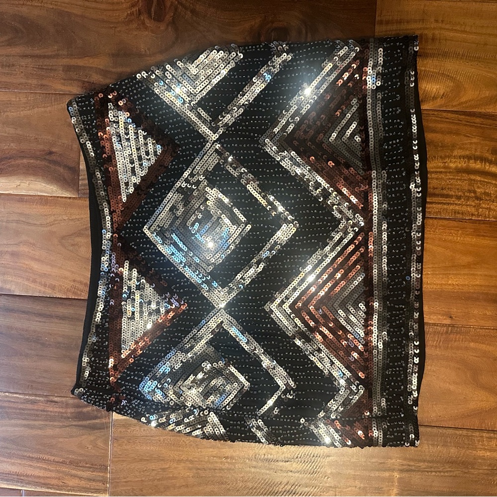 H&M Elegant Black Skirt
